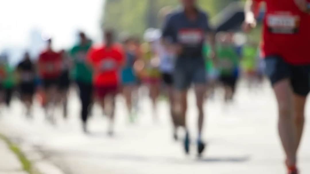 Ile kilometrów biegać na początek, aby uniknąć kontuzji?