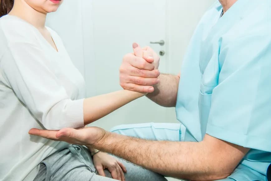 Jakie ćwiczenia przy neuropatii pomogą wzmocnić mięśnie i równowagę